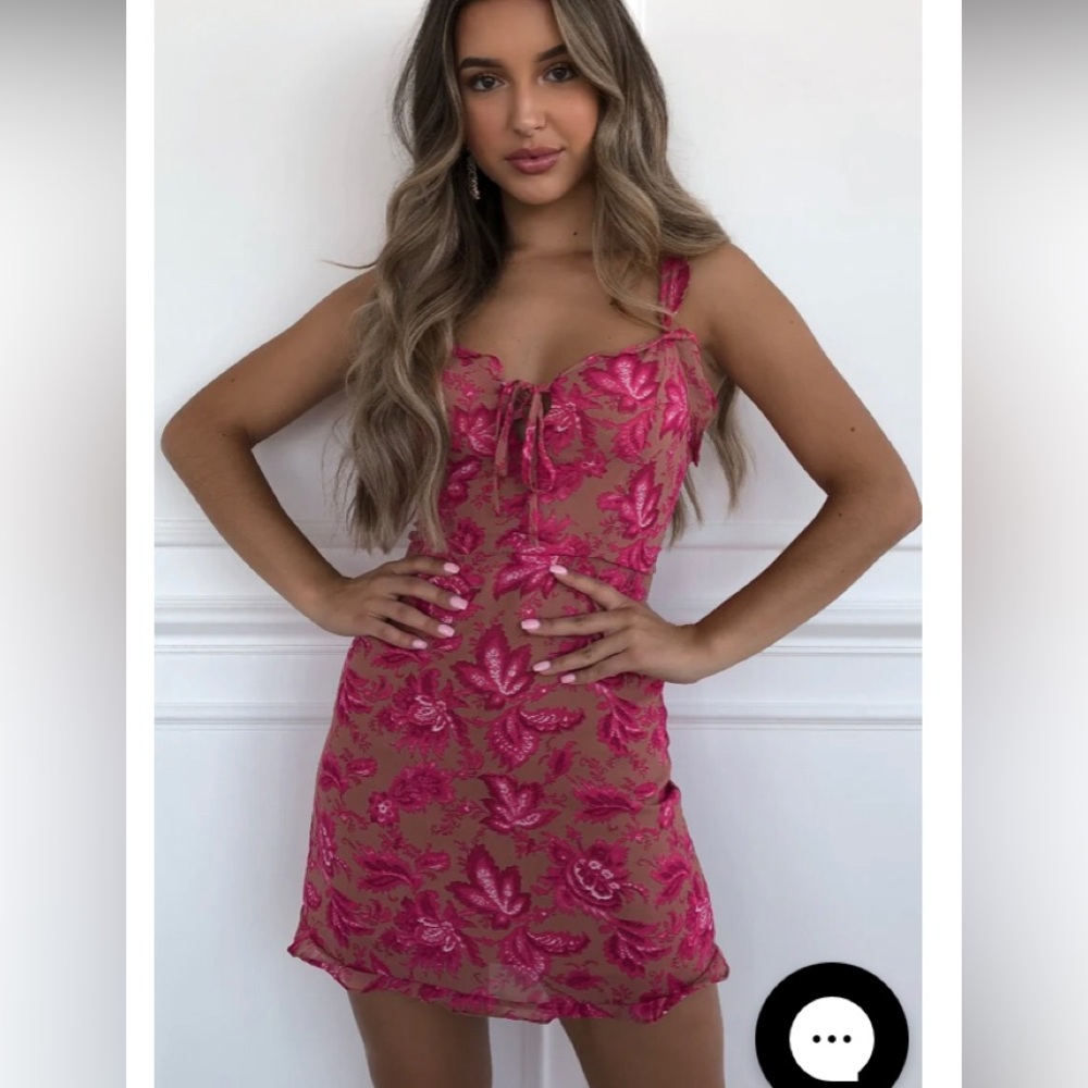 White Fox Boutique Sweet Fling Dress Small